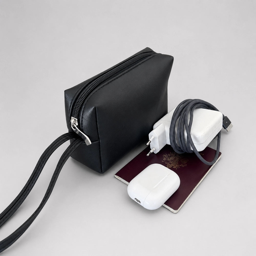 Nomad Pouch - Pochette organisatrice pour câbles et chargeurs